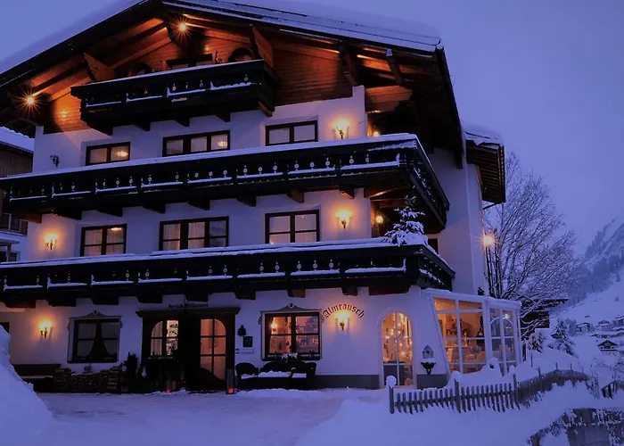 3-Sterne-Hotel: Almrausch Boutique Chalet