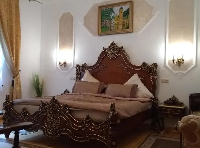 Villa Imperia, Museums-Hotel, Treppensteigen