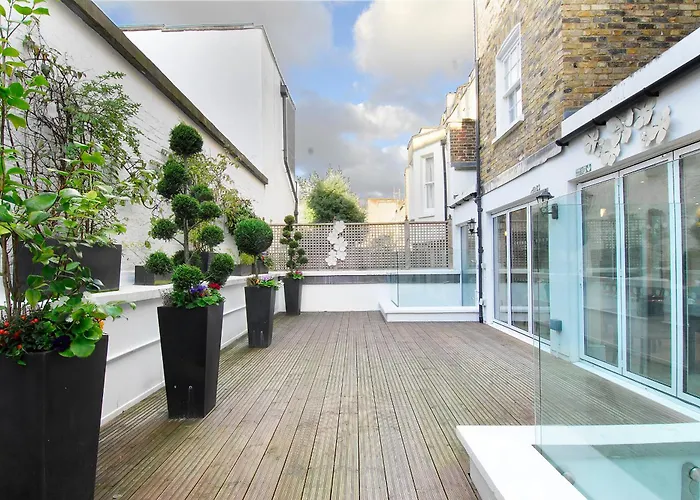 B&B: Astors Belgravia