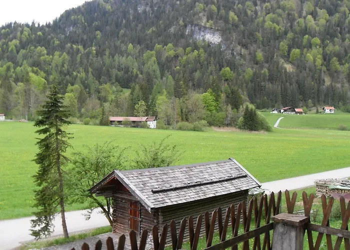 Gasthaus - Pension - Café Dörfl