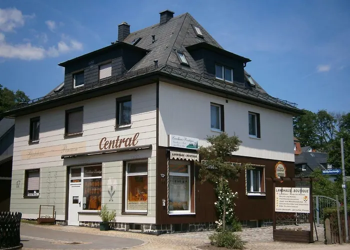 Pension Central