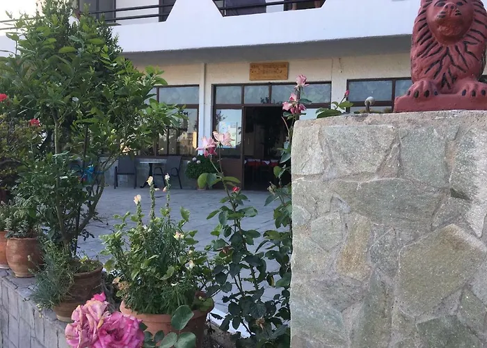 Archontika Apartments